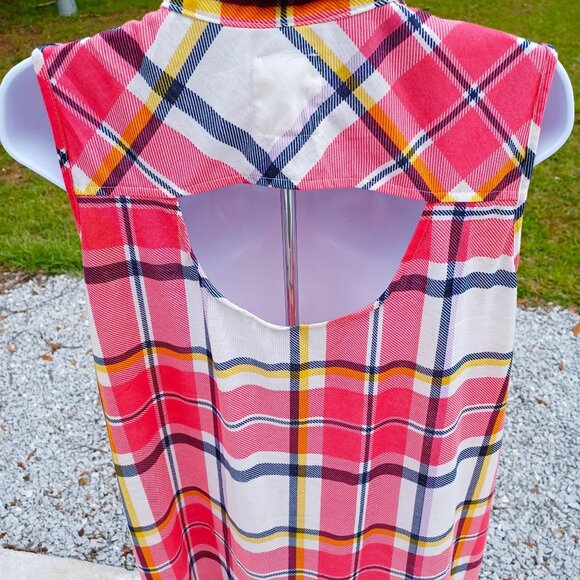 Sleeveless Plaid Button-Up Shirt With Front Tie  New York Laundry  1X - Picture 7 of 7